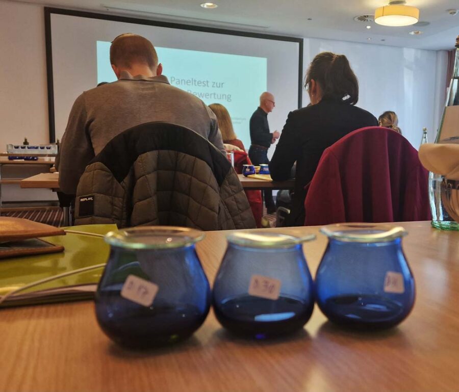 Séminaire de sommellerie sur l'huile d'olive avec Dieter Oberg Echantillons